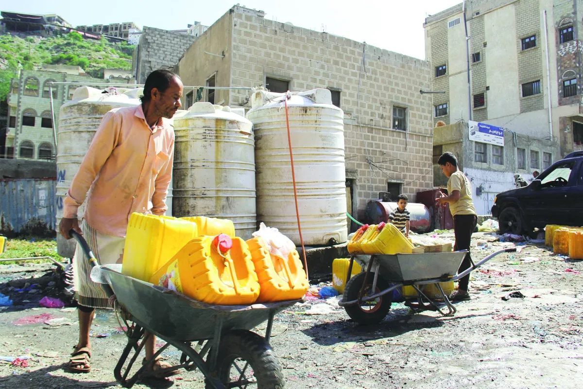 وزراء خارجية الخليج يدعون إلى تصنيف الحوثيين جماعة إرهابية ويطالبون إيران بوقف اعتداءاتها